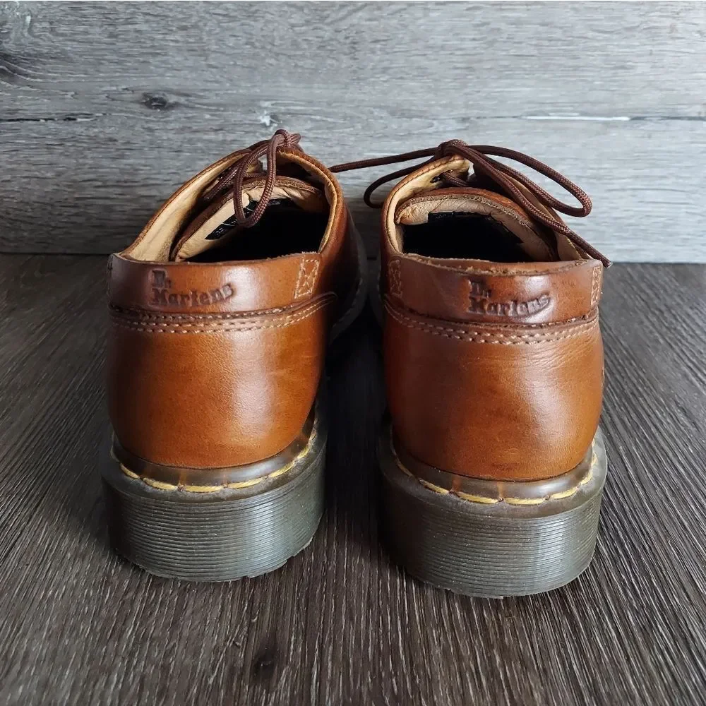 Dr. Martens 11792 Brown Leather Oxford Size 11